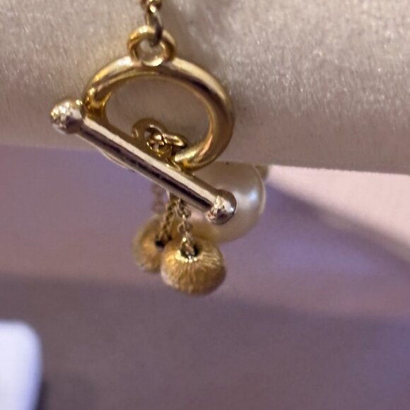 3 Strand Bracelet featuring faux pearls ,gold toned and crystal beads accents - Picture 8 of 11